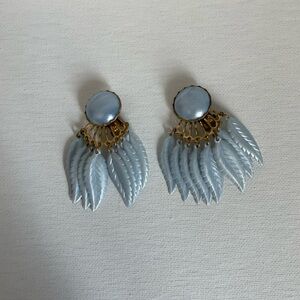Vintage Blue Lucite Leaf with Goldtone Clip-on Earrings